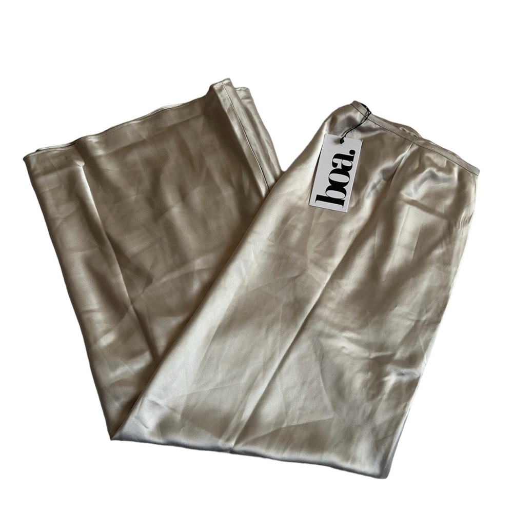 BOA SATIN MID RISE MAXI SKIRT - Picture 3 of 6
